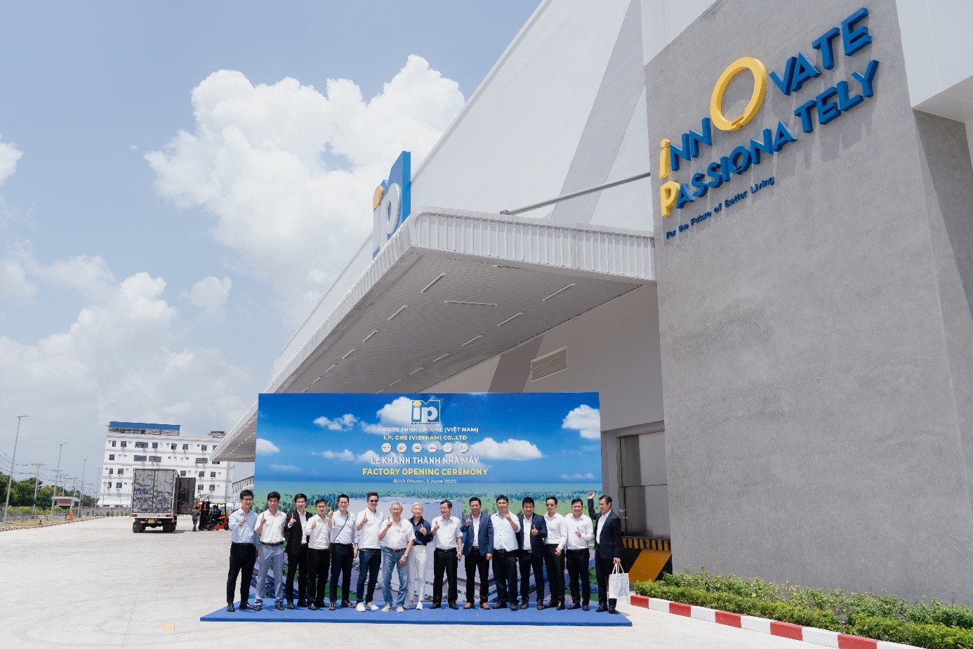 Lễ khánh thành Công ty TNHH I.P.One Việt Nam Lễ khánh thành Công ty TNHH I.P.One Việt Nam