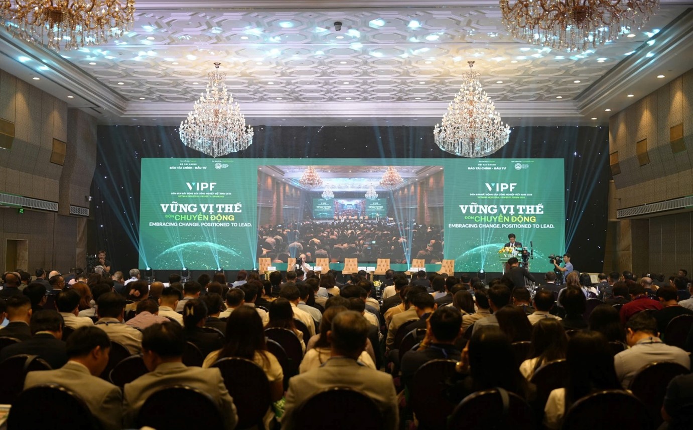 Toàn cảnh Diễn đàn Bất động sản Công nghiệp Việt Nam năm 2025