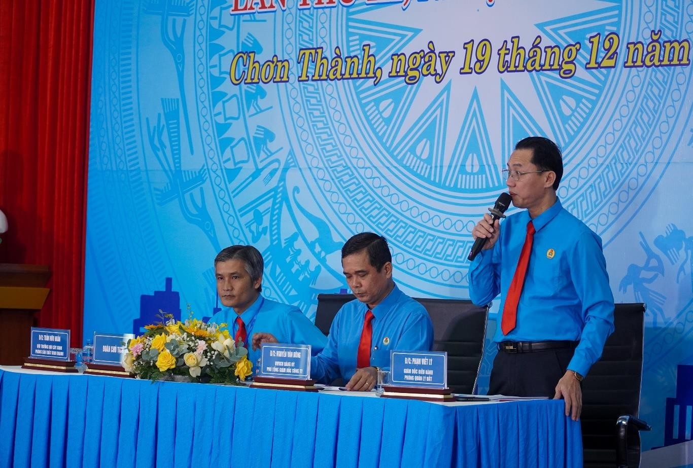 Đ/c Phạm Viết Lý - Giám đốc Điều hành Phòng Quản lý Đất giữ chức Phó Chủ tịch Công đoàn cơ sở phát biểu trong Đại hội